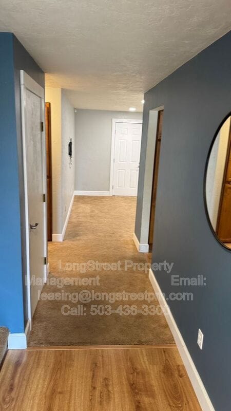 Building Photo - 2995 Fir Oaks Dr SW