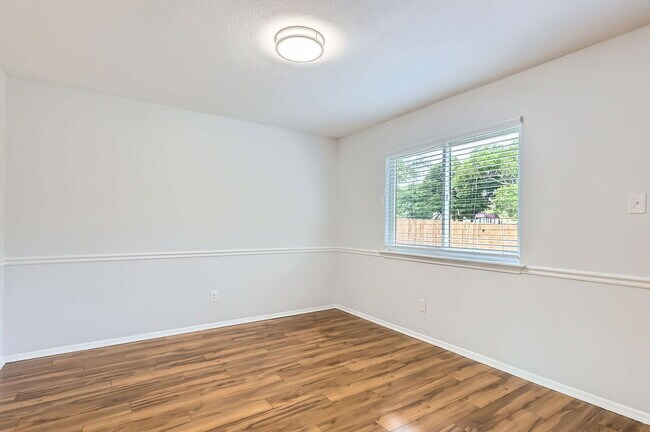 Building Photo - 11426 Bristle Oak Trail