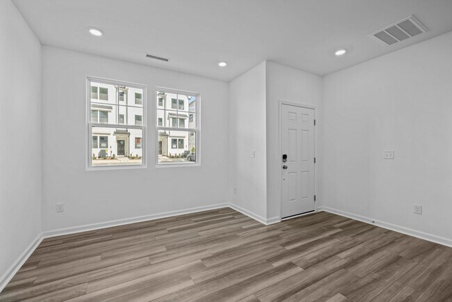 Building Photo - Gorgeous New Construction!  Updated Kitche...