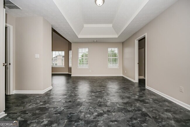 Building Photo - 20 Hazelhurst Dr