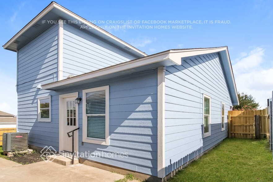 Building Photo - 17801 Powder Creek Dr