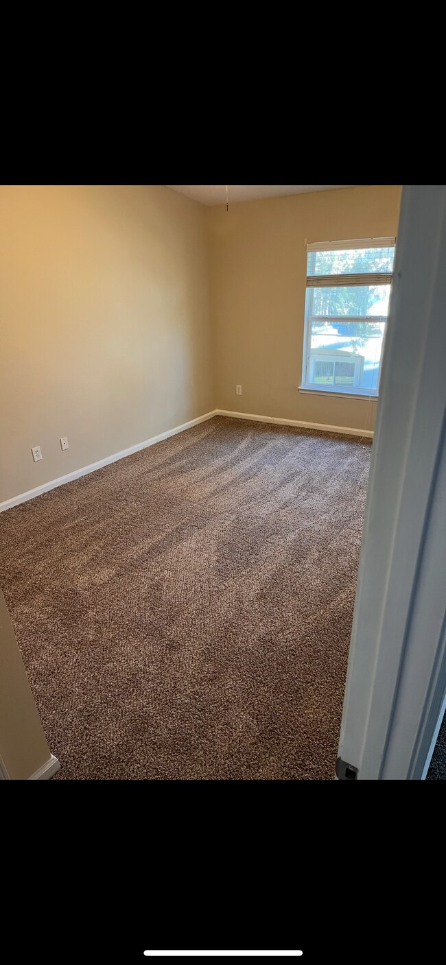 Building Photo - 7028 Deer Lodge Cir
