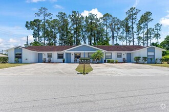Building Photo - fully furnished 2 bedroom, 1 bath