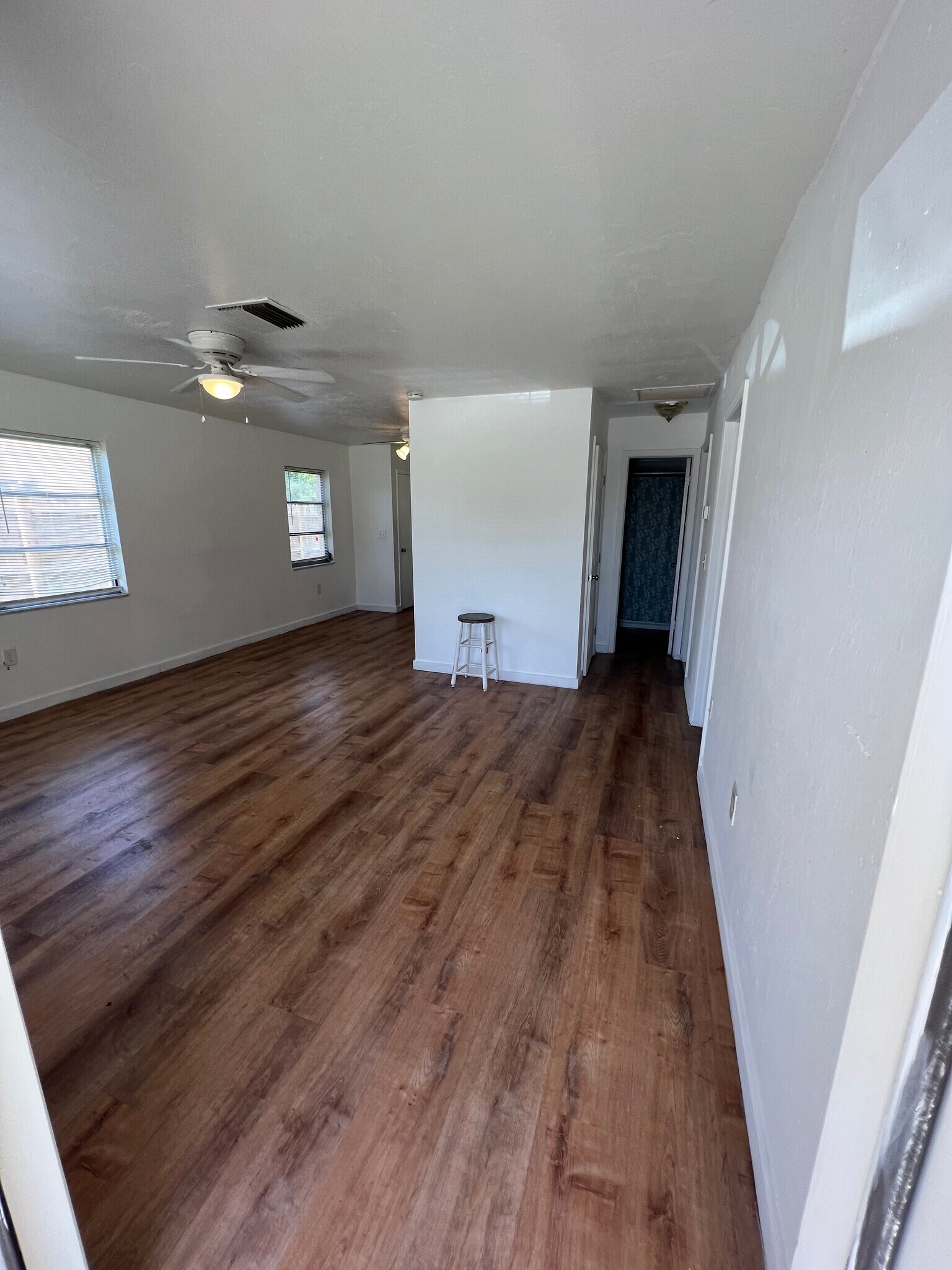 Building Photo - 4540 Boabadilla St