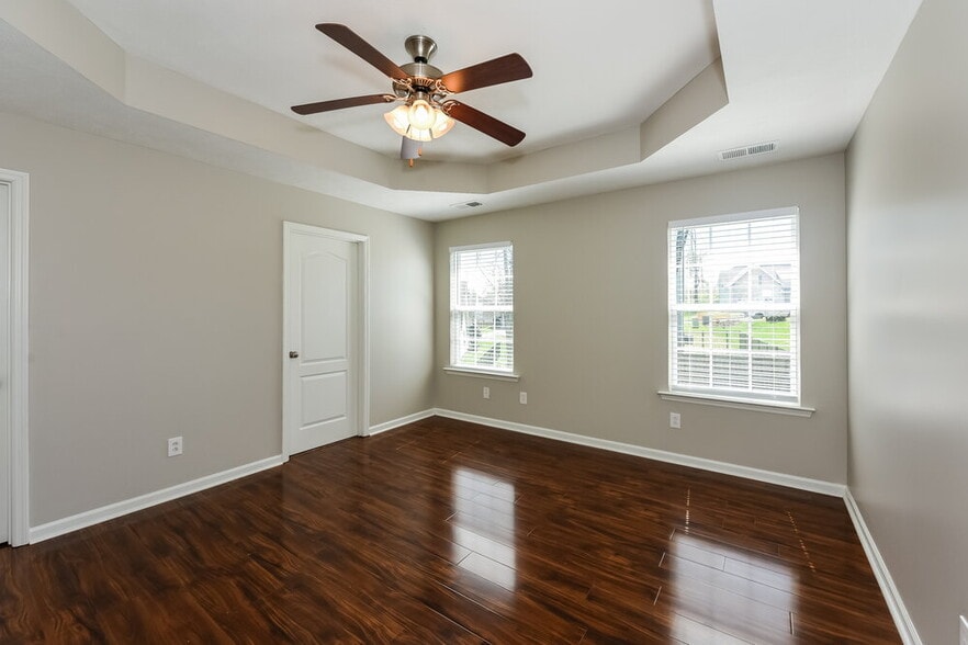 Building Photo - 817 Sandworth Cove