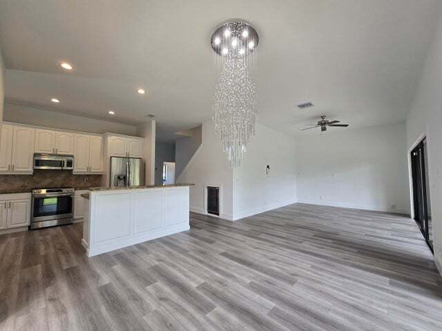 Building Photo - 1106 Staghorn St