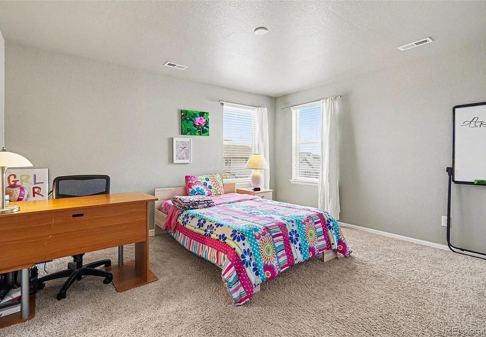 Building Photo - 8835 Foxfire St