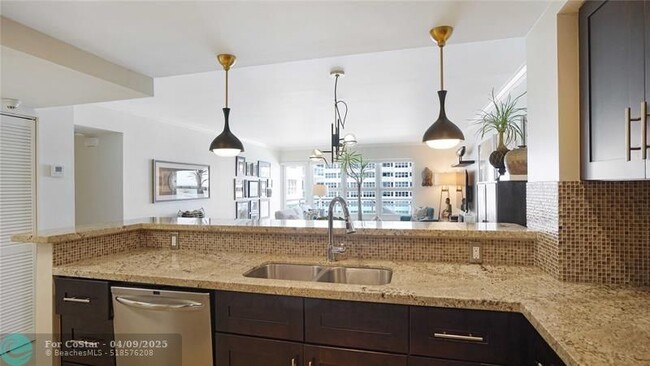 Building Photo - 3900 Galt Ocean Dr