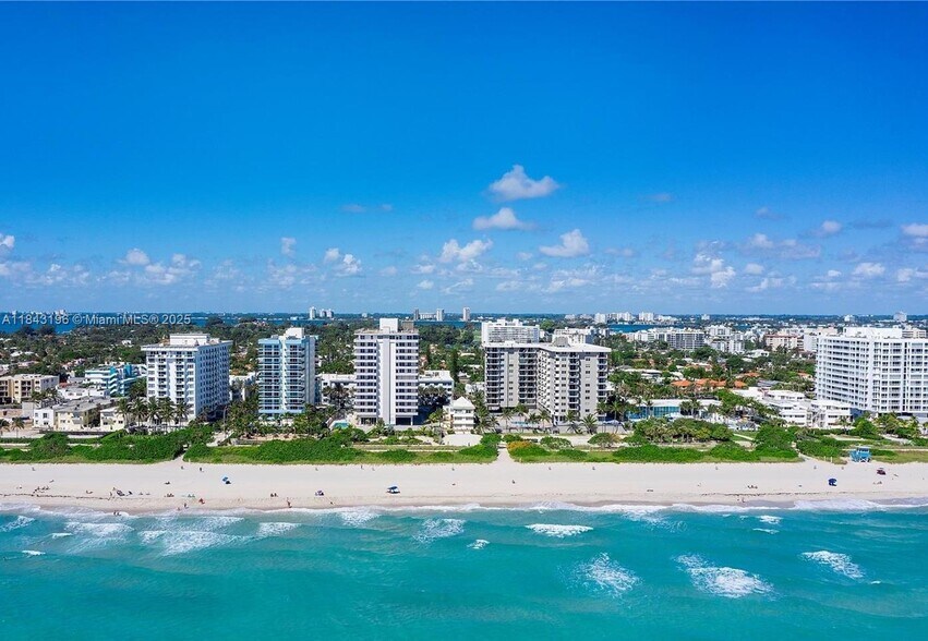 Primary Photo - 9225 Collins Ave