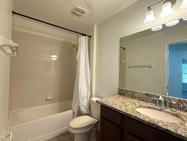 Building Photo - 20023 Date Palm Way