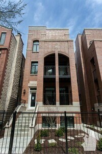 Building Photo - 878 W Lill Ave