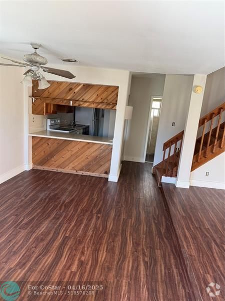 Building Photo - 4015 Coral Springs Dr
