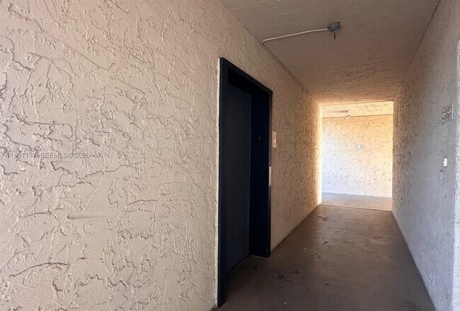 Building Photo - 8401 SW 107th Ave