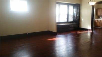 Building Photo - 10616 Bernard Ave