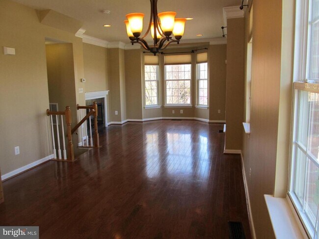 Building Photo - 20460 Greymont Terrace