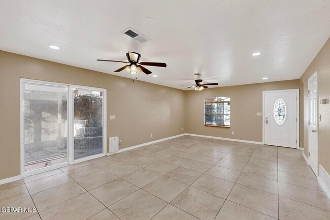 Building Photo - 6221 Patria St