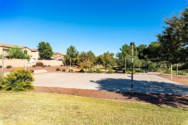 Building Photo - 15158 N 145th Ln