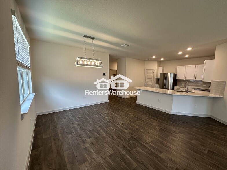 Building Photo - 103 Krause Spgs Dr