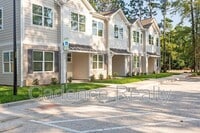 Building Photo - 1709 Perimeter Lp