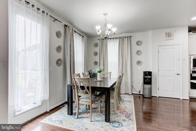 Building Photo - 22800 Bubbling Brook Dr