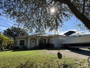 Building Photo - 7746 99th Ct