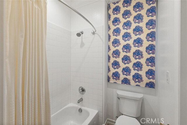 Building Photo - 1 Calle Saltamontes