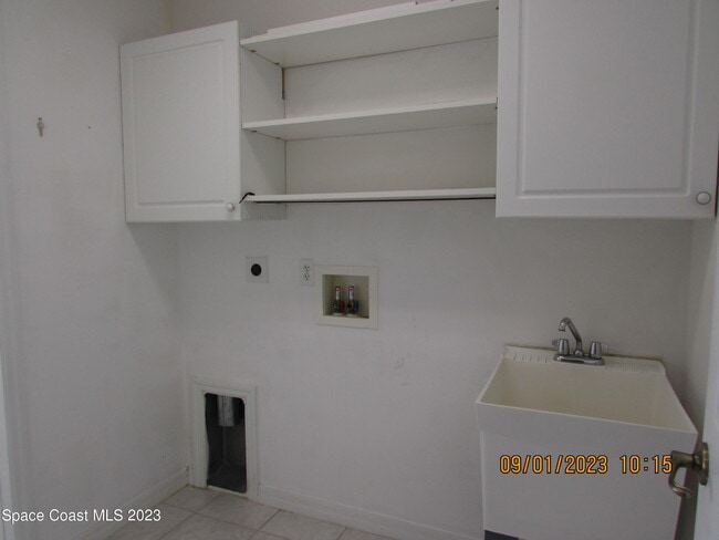 Building Photo - 2710 Bradfordt Dr