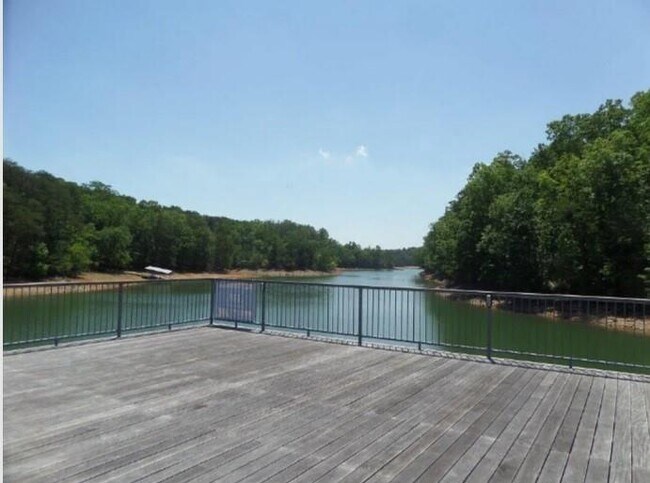 Building Photo - 3459 Dockside Shores Dr