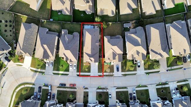 Building Photo - 10719 Lacaille Ln