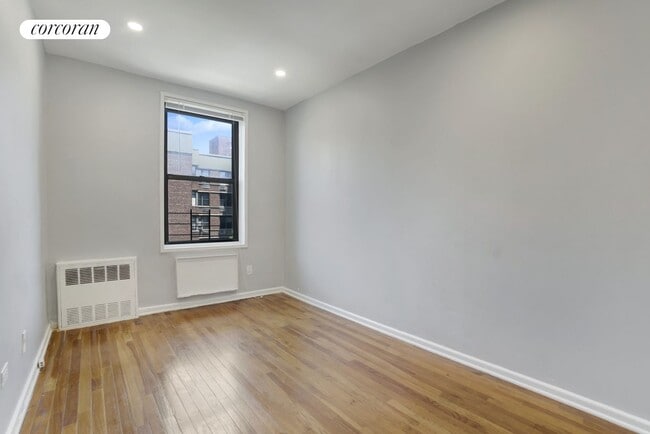 Building Photo - 35-20 Leverich St