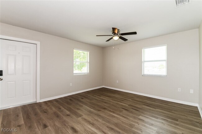 Building Photo - 1703 NW 19th St