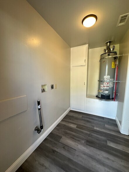 Building Photo - 6340 Watt Ave