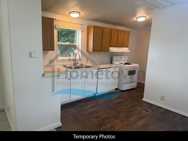 Building Photo - Relaxed Country Living in Athol – 2 Bed, 2...