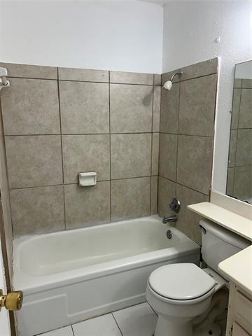 Building Photo - 3513 Claymore Dr