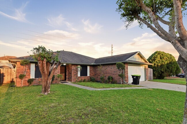 Building Photo - 3562 St William Ln