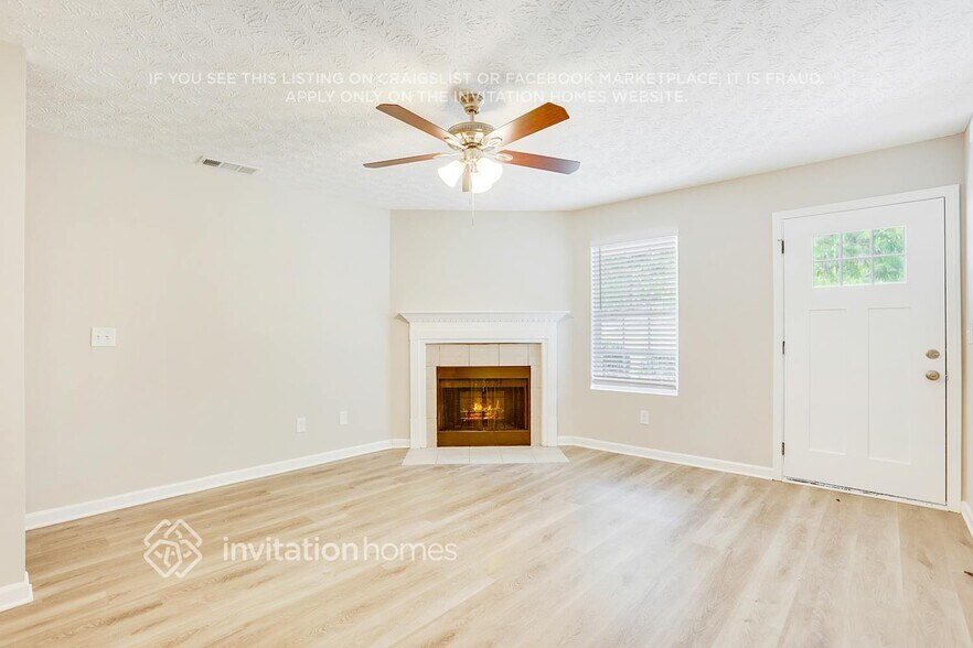 Building Photo - 6741 Mason Creek Rd