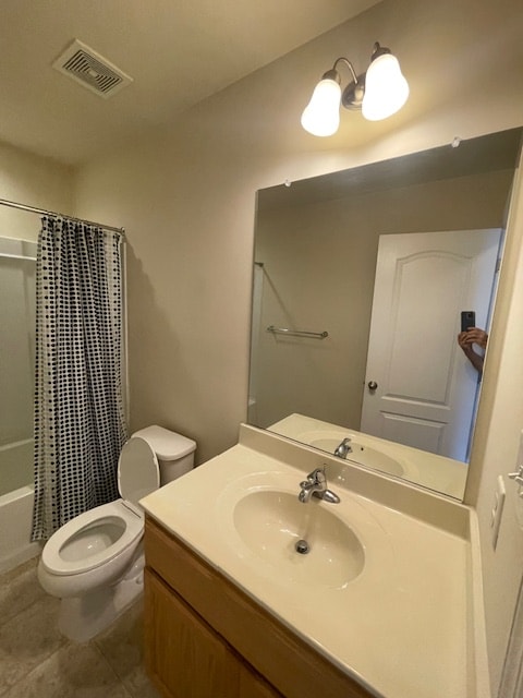 Building Photo - 18 Chillingham Ct