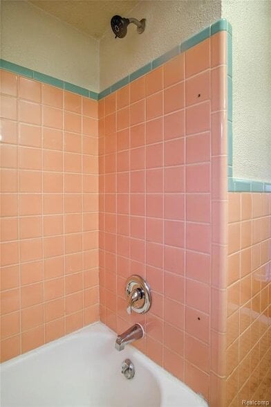 Building Photo - 22170 Harding St