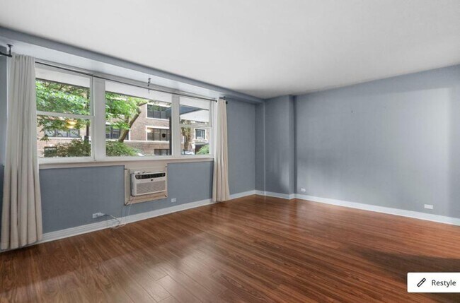 Primary Photo - 2 bedroom in Chicago IL Chicago