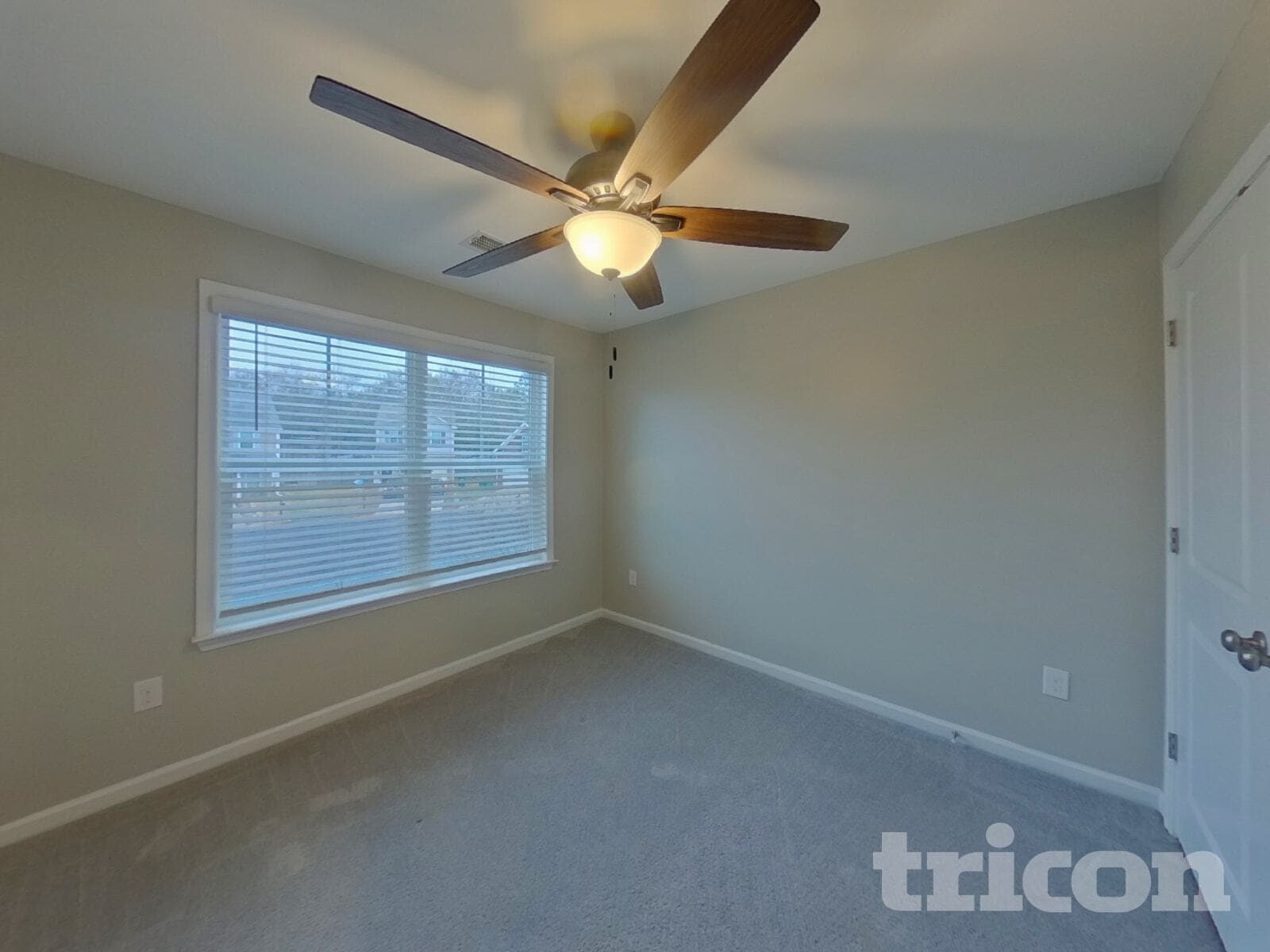 Building Photo - 120 Dunnsmore Dr