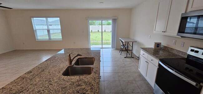 Building Photo - 641 Talisi Lp