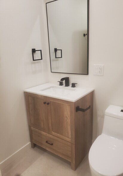 DOUBLE DOOR VANITY - 6038 Maury Ave