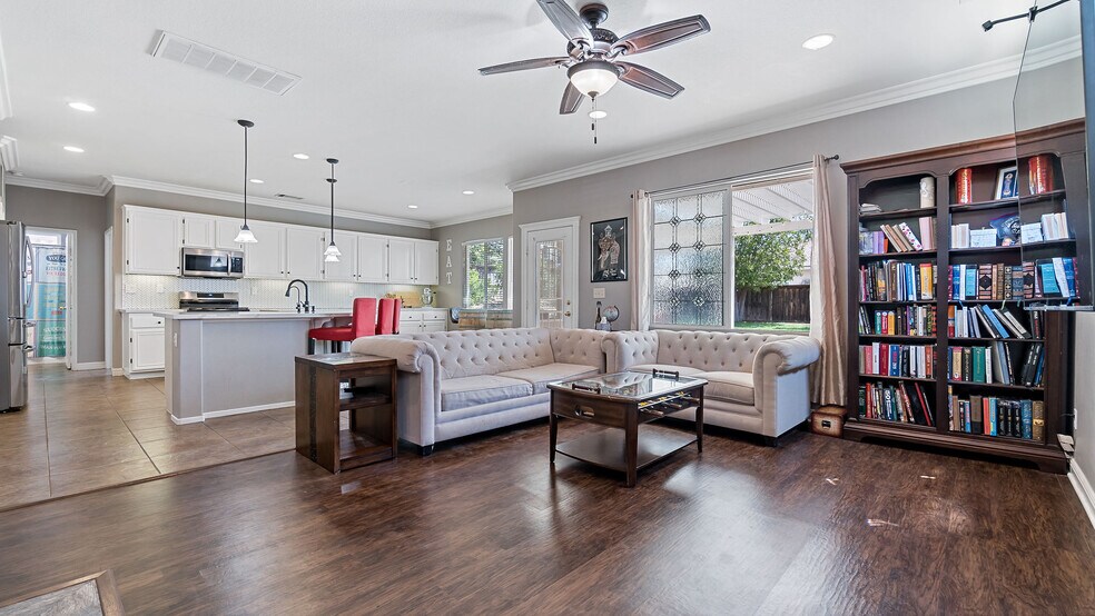 Building Photo - 29134 Bridgeport Ln