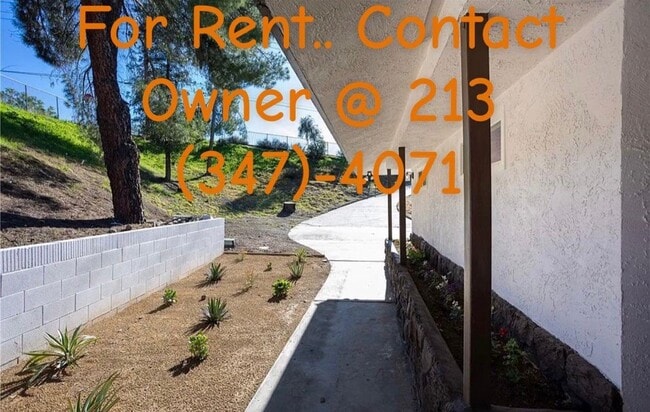 Building Photo - 44726 Adobe Dr