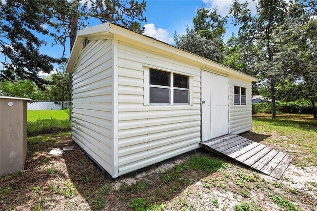 Building Photo - 12320 Papercraft Ave