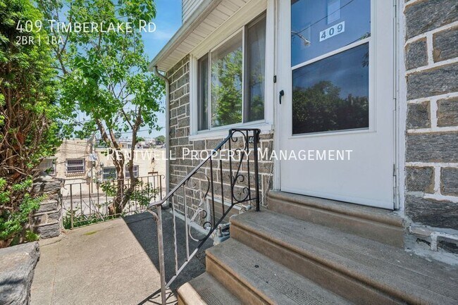 Building Photo - 409 Timberlake Rd