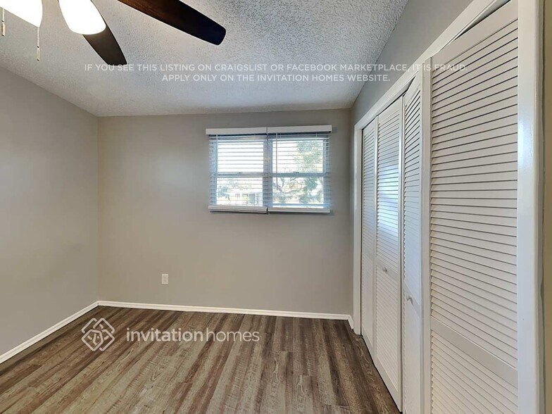 Building Photo - 11678 104th St