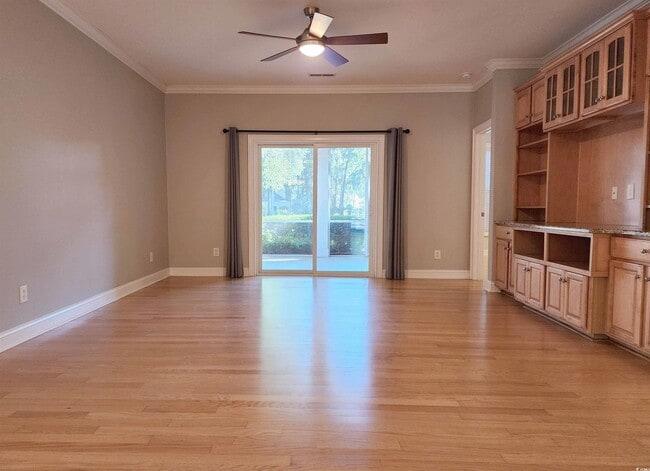 Building Photo - 613 Golden Bear Dr