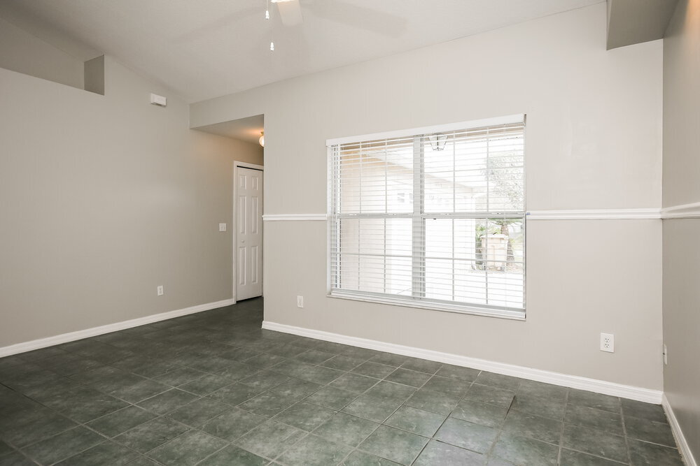 Building Photo - 10525 Reagans Run Dr