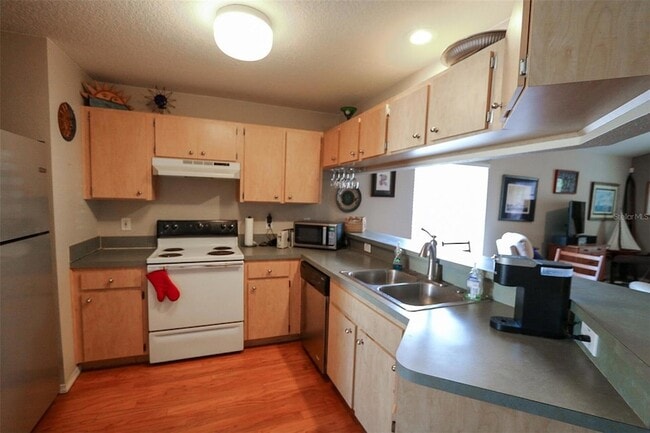 Building Photo - 7512 S Mascotte St